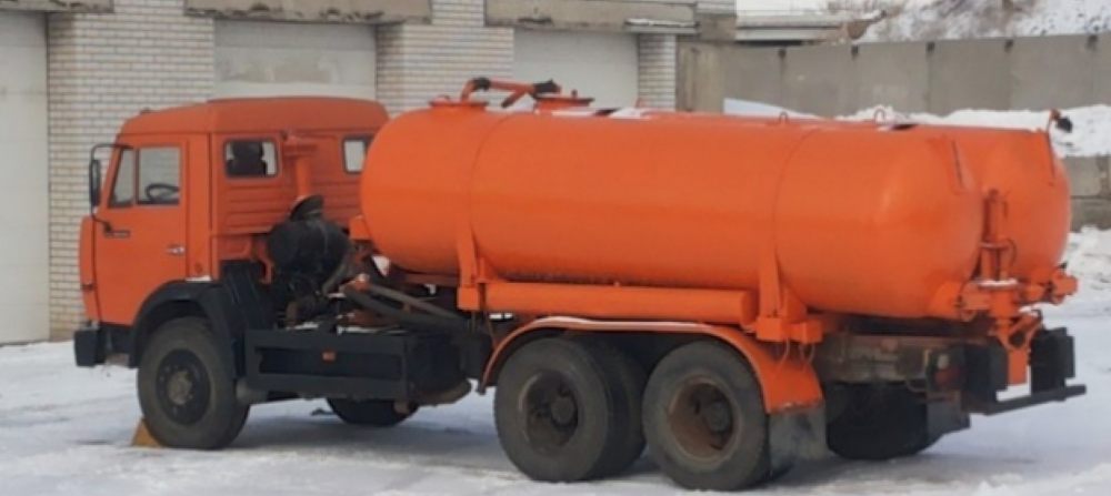 Ассенизатор Камаз взять в аренду, заказать, цены, услуги - Новороссийск