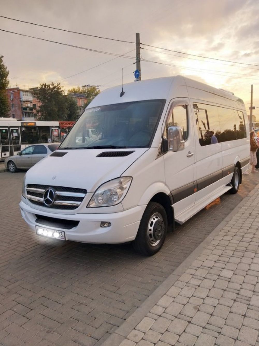 Ежедневные вахтовые перевозки работников и сотрудников автобусами. стоимость услуг и где заказать - Краснодар