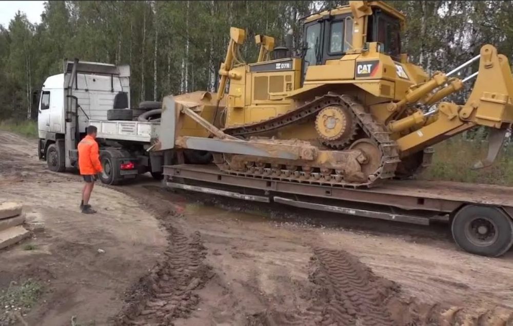 Бульдозер Бульдозеры в аренду CAT D7R, Komatsu D375A взять в аренду, заказать, цены, услуги - Краснодар