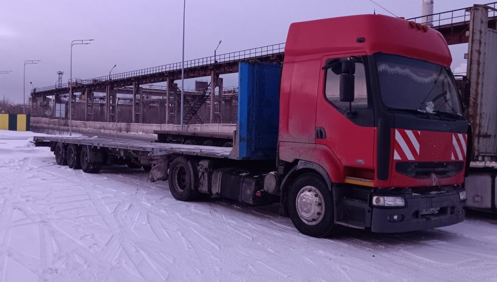 Прицеп Перевозка спецтехники площадками и тралами до 20 тонн взять в аренду, заказать, цены, услуги - Новороссийск