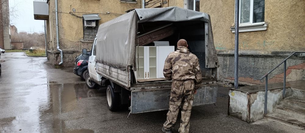 Услуги грузчиков. Квартирные переезды. Без выходных стоимость услуг и где заказать - Краснодар
